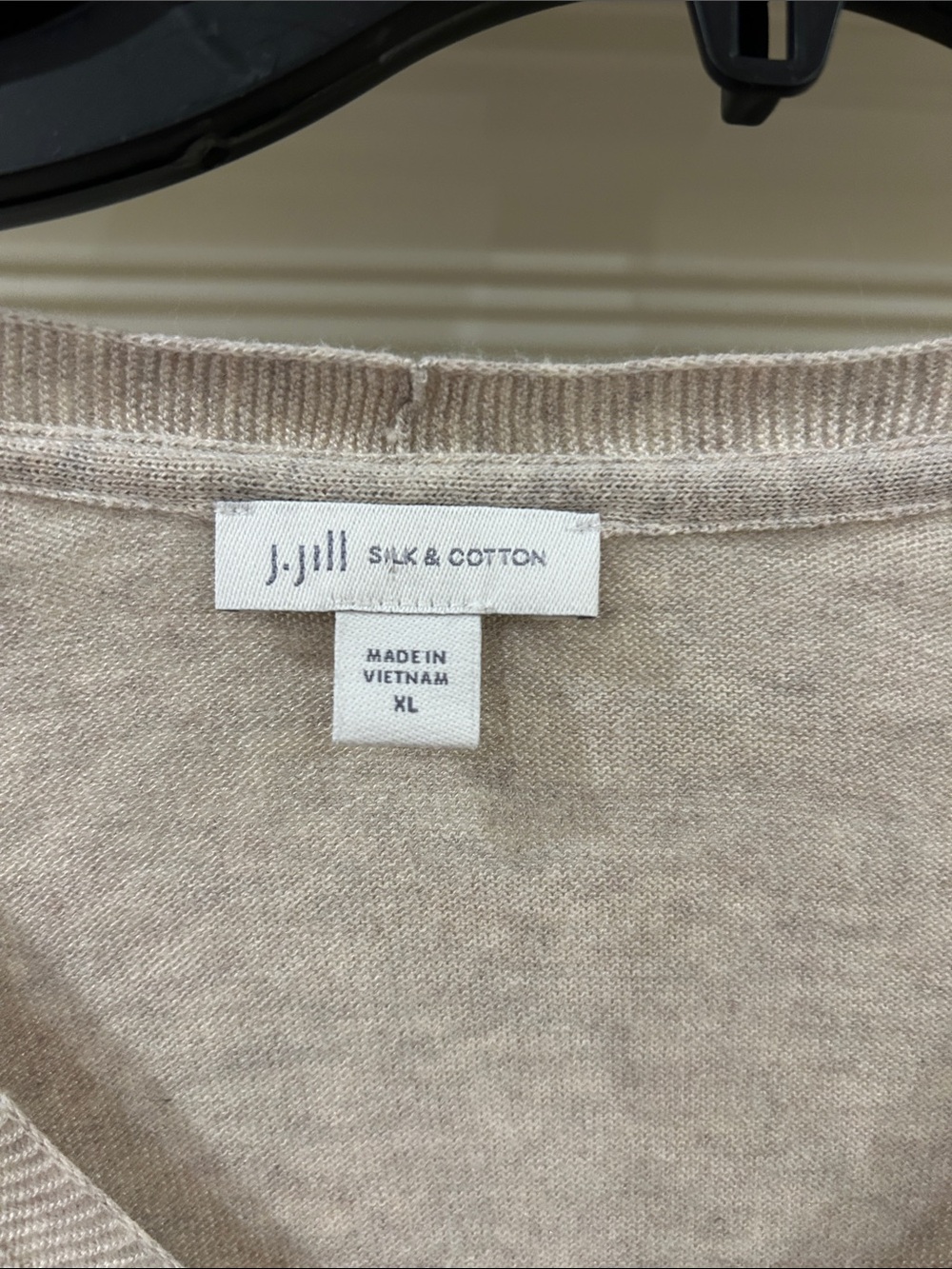 J. Jill Neutral Beige Silk-Cotton V-Neck Sweater - Picture 2 of 3